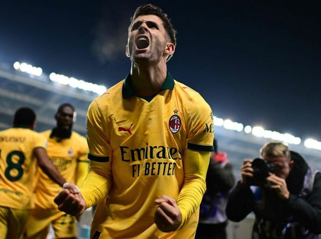 远藤航：我在日本踢过中卫，所以我不介意在利物浦踢什么位置（远藤航：曾在日本踢中卫，在利物浦出任任何位置都可以）