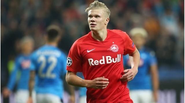 7秒之差无缘世界杯，匈牙利队长索博斯洛伊赛后瘫坐+痛哭（仅差7秒错失世界杯，匈牙利队长索博斯洛伊赛后瘫坐痛哭）