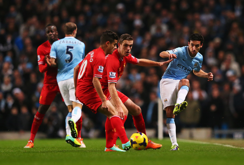 战广岛三箭前路易斯晒照：最后一舞；球员与申花合同月底到期（广岛三箭战前，路易斯晒照称“最后一舞”，与申花合同月底到期）