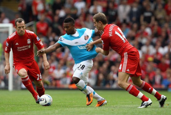 米利唐腿筋重伤或休战三个月，皇马后防再添危机（米利唐腿筋重伤恐缺席三个月，皇马防线再遭打击）