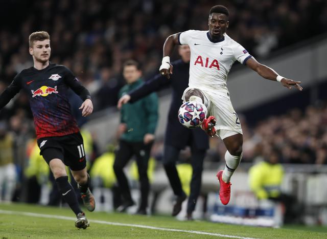 球队再一次完成大逆转（球队又一次上演绝地翻盘）