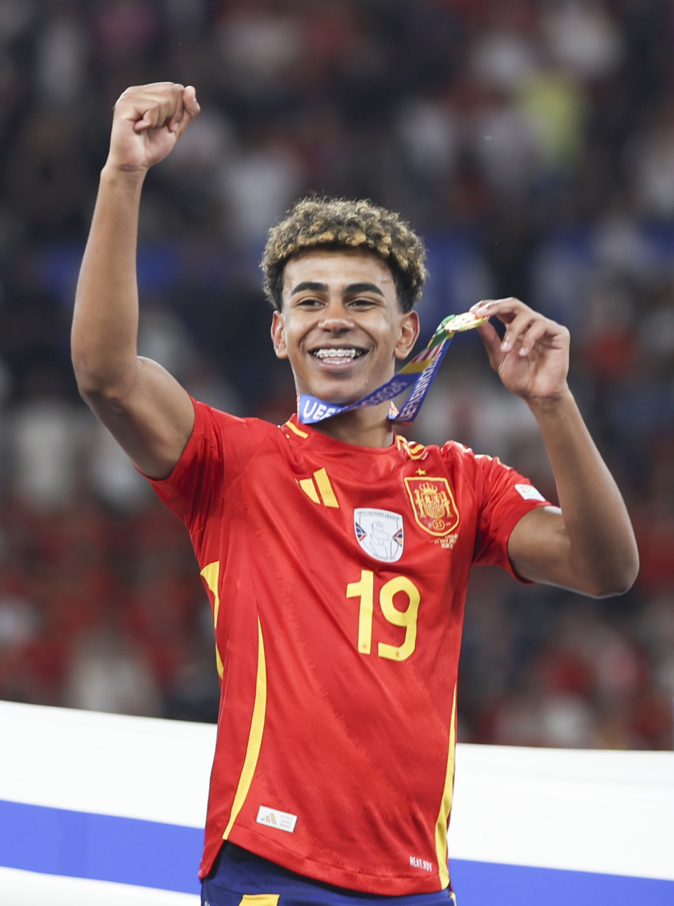 弗拉霍维奇面临长时间休战，意媒：尤文正在关注吉拉西（弗拉霍维奇或长期伤停，意媒：尤文考察吉拉西）