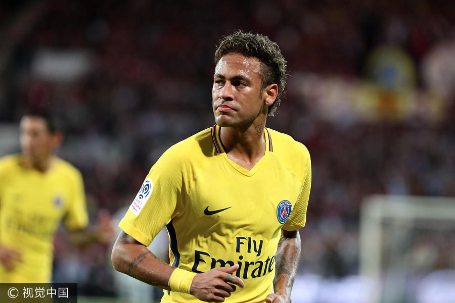 丹布：刚来国米劳塔罗踢球很自私，但现在他是完全的团队球员（丹布：劳塔罗初到国米踢得偏独，如今已成长为彻底的团队型球员）