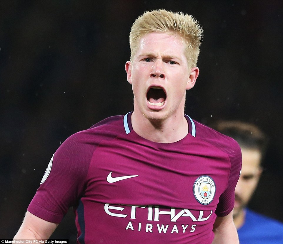 扑点+6次扑救，迈尼昂当选与国米一役米兰队内最佳球员（扑出点球并完成6次扑救，迈尼昂当选米兰战国米队内最佳）