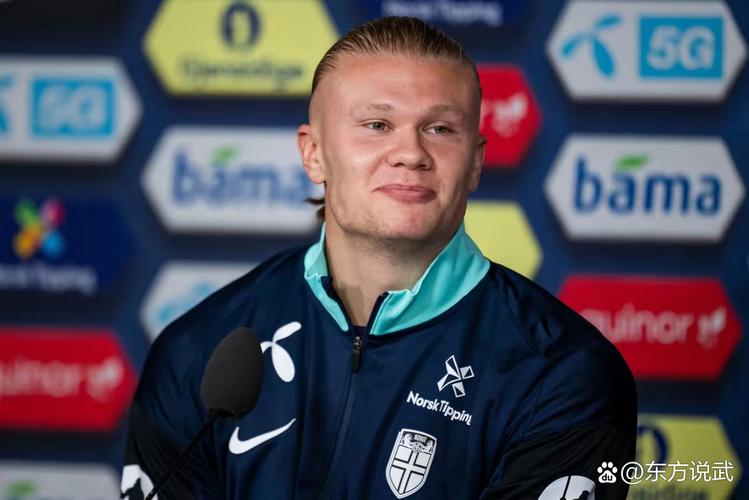 记者：尤文、国米等意甲俱乐部考察热那亚中场马利诺夫斯基（记者称尤文、国米等多支意甲球队正在考察热那亚中场马利诺夫斯基）