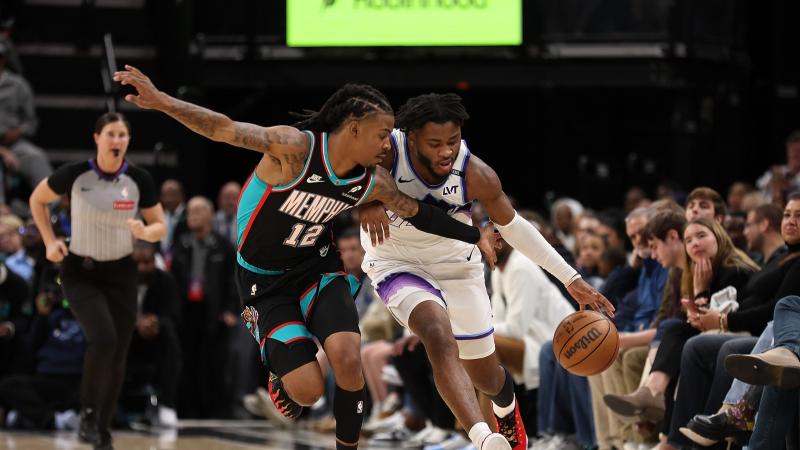 意天空：DV9内收肌疲劳目前已经返回意大利，他没有出现伤病（意天空：DV9因内收肌疲劳已回到意大利，未见伤情）